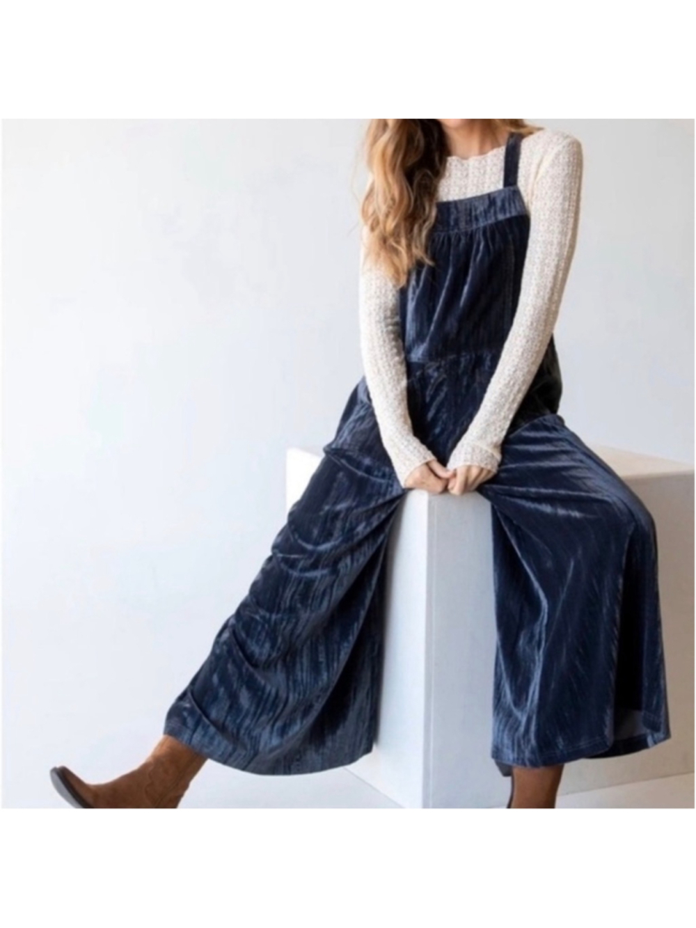 Natural Life Velvet Jumpsuit Size M Blue Wide Leg